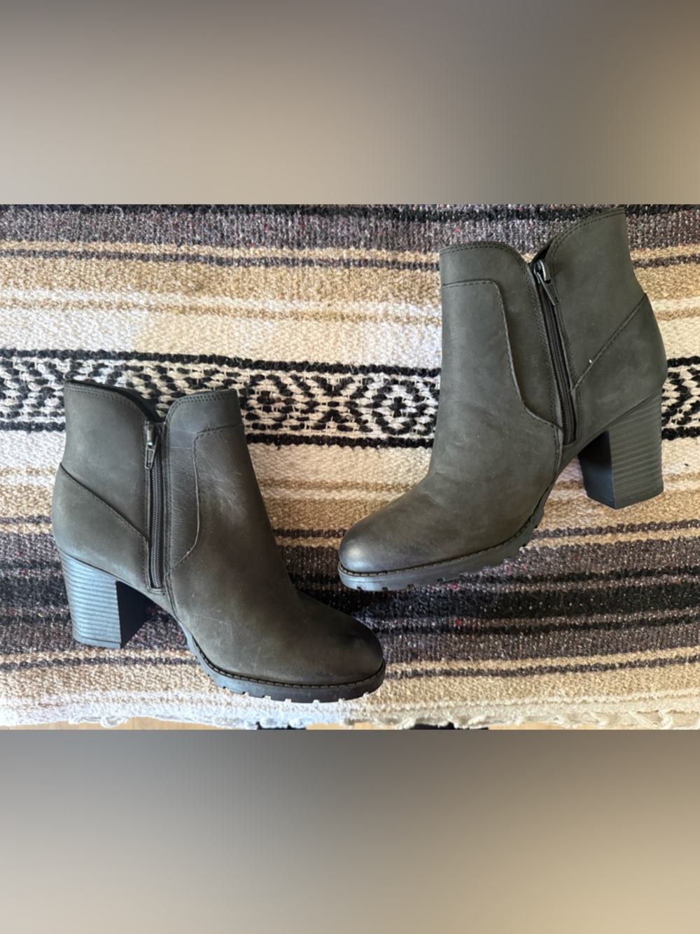 Clarks Black Leather Ankle Boots - Casual Zip Heel